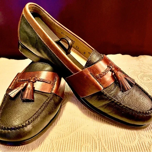 Cole Haan | Shoes | Cole Haan Mens Two Toned Tasseled Slip  display picture 1